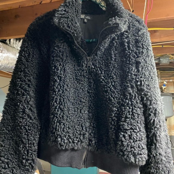 Zara Jackets & Blazers - Zara Cropped Fluffy Black Zip Up Jacket size Large